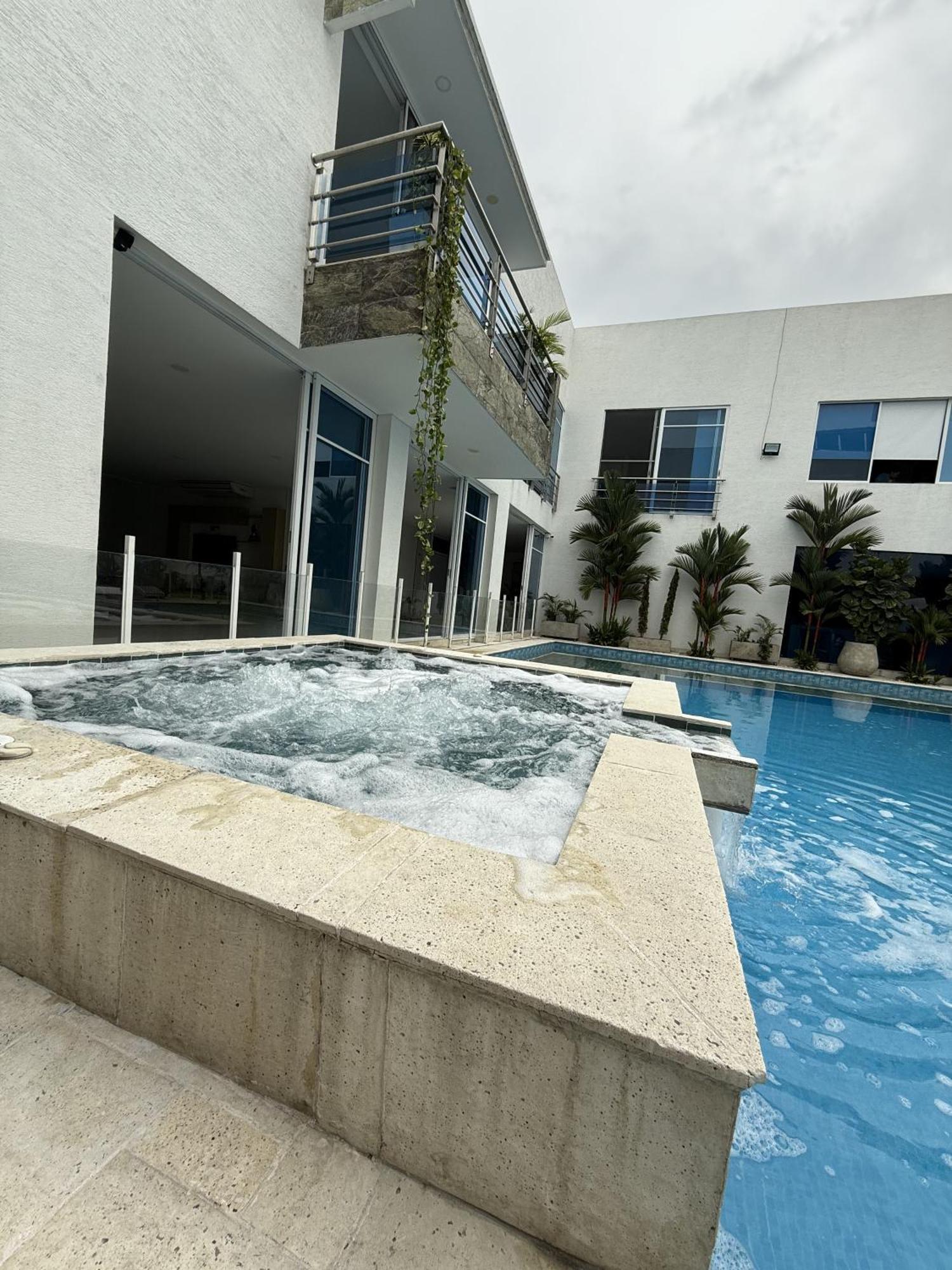 Hotel Lotto Boutique Cali Esterno foto